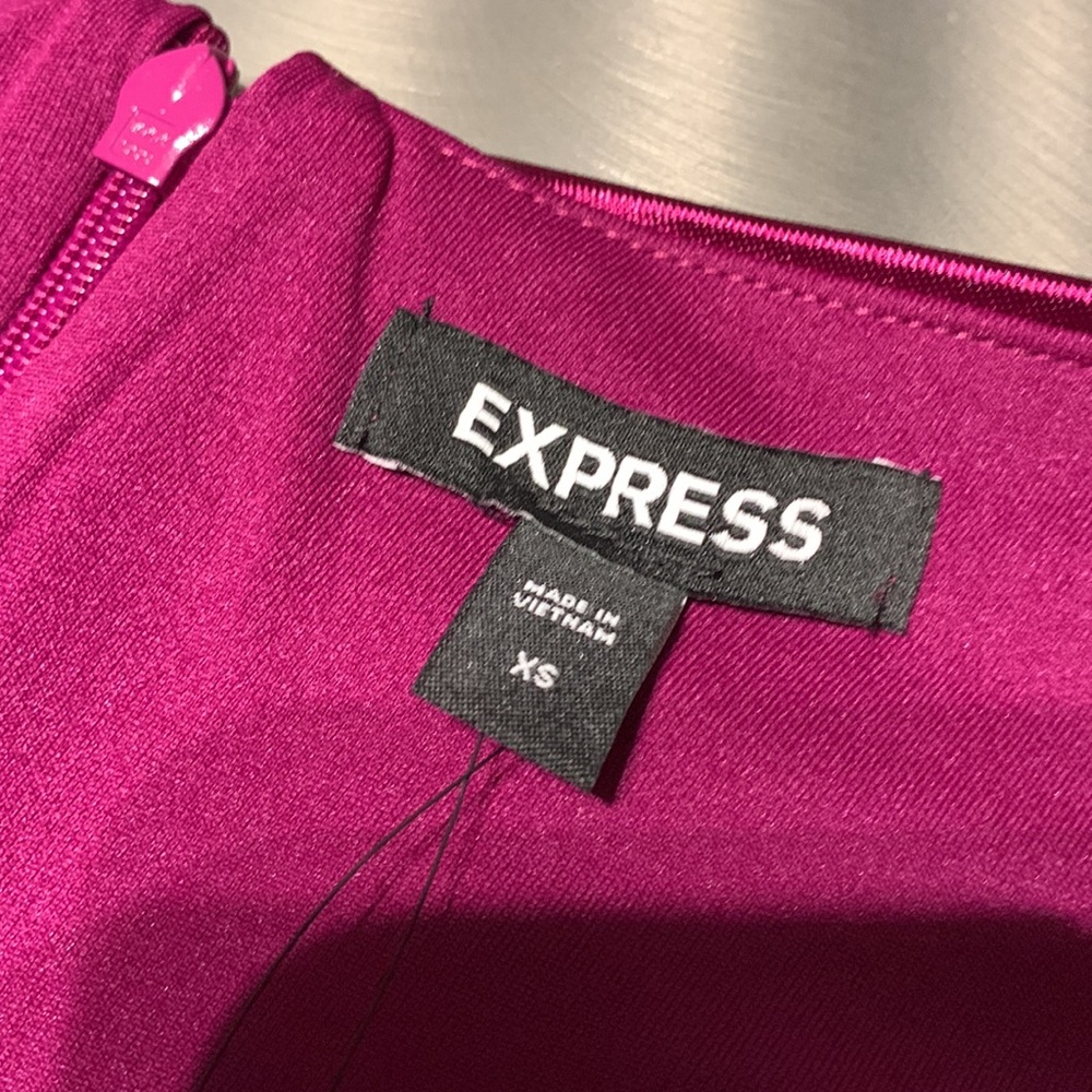 Express Magenta Satin Off The Shoulder Thong Bodysuit Size XS NWT - Picture 11 of 15